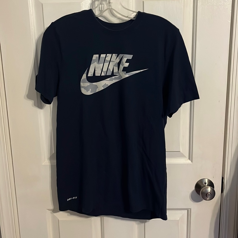 Nike short sleeve shirt royal blue